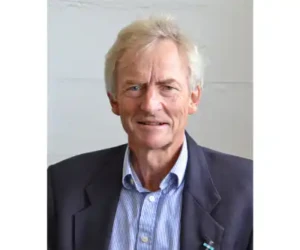 Tim Oakes