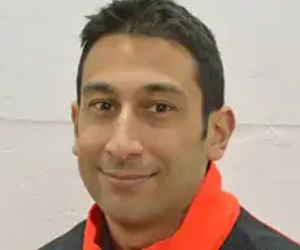 Dr Julian Wijesuriya, KSS Doctor and UCLH Consultant Anaesthetist